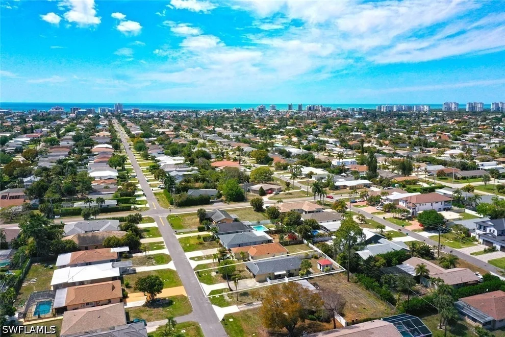 Unit for sale at 819 98th Avenue N, Naples, FL 34108