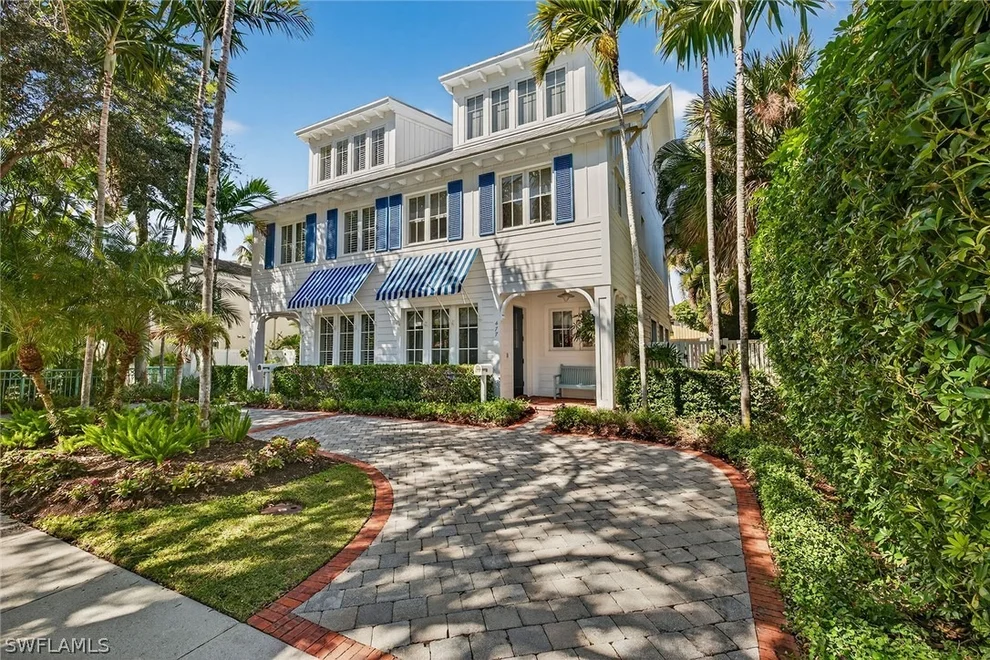 Unit for sale at 477 3rd Avenue S, Naples, FL 34102