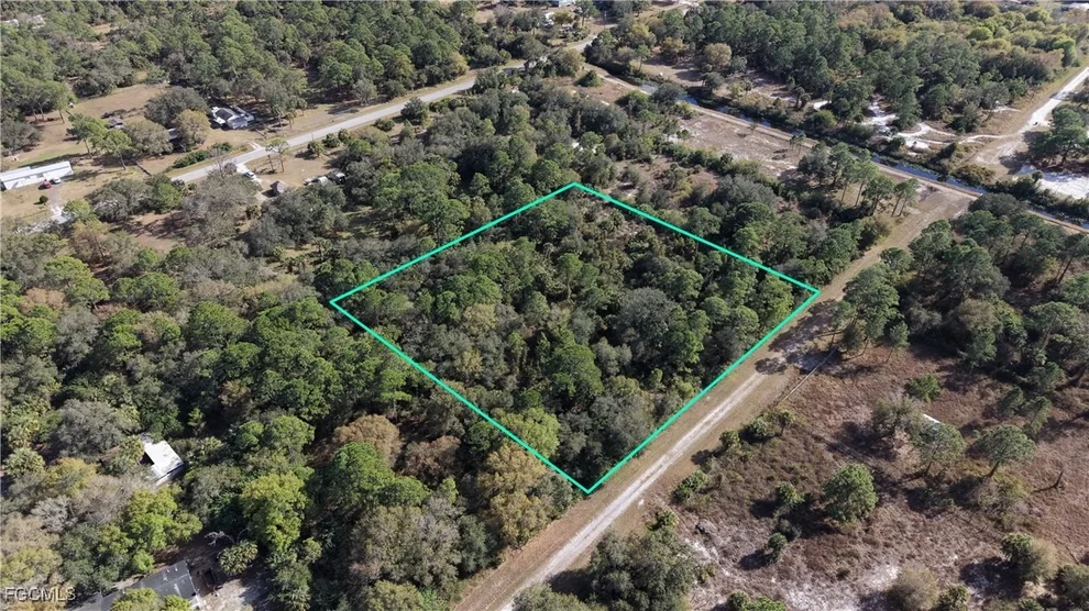 Unit for sale at 345 S Lindero Street, Clewiston, FL 33440