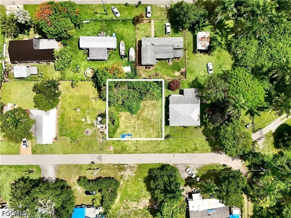 Unit for sale at 238 Old Train Lane, Copeland, FL 34137