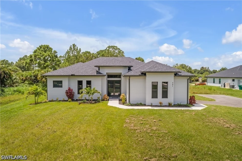 Unit for sale at 791 14th Street NE, Naples, FL 34120