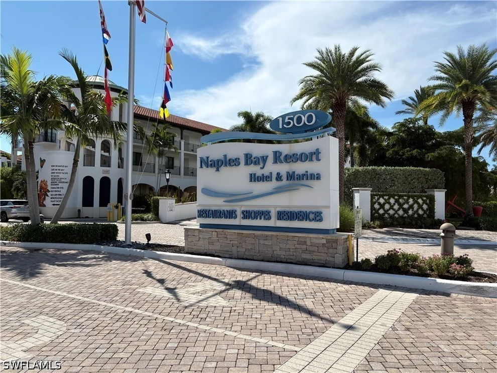 Unit for sale at 1500 5th Avenue S, Naples, FL 34102