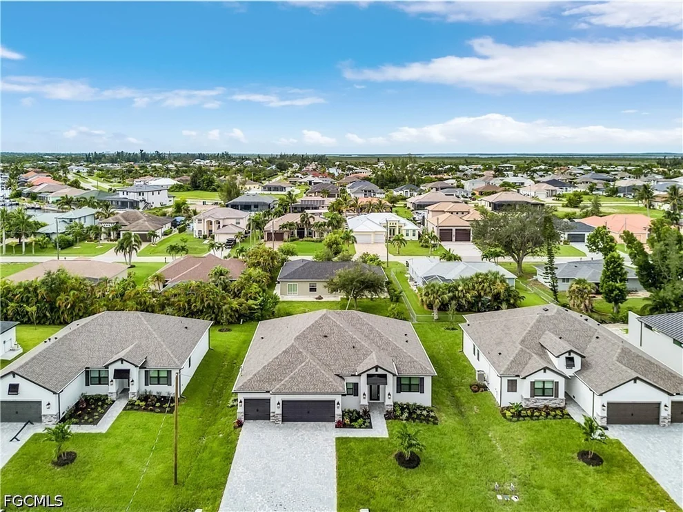 Unit for sale at 3524 SW 3rd Street, Cape Coral, FL 33991