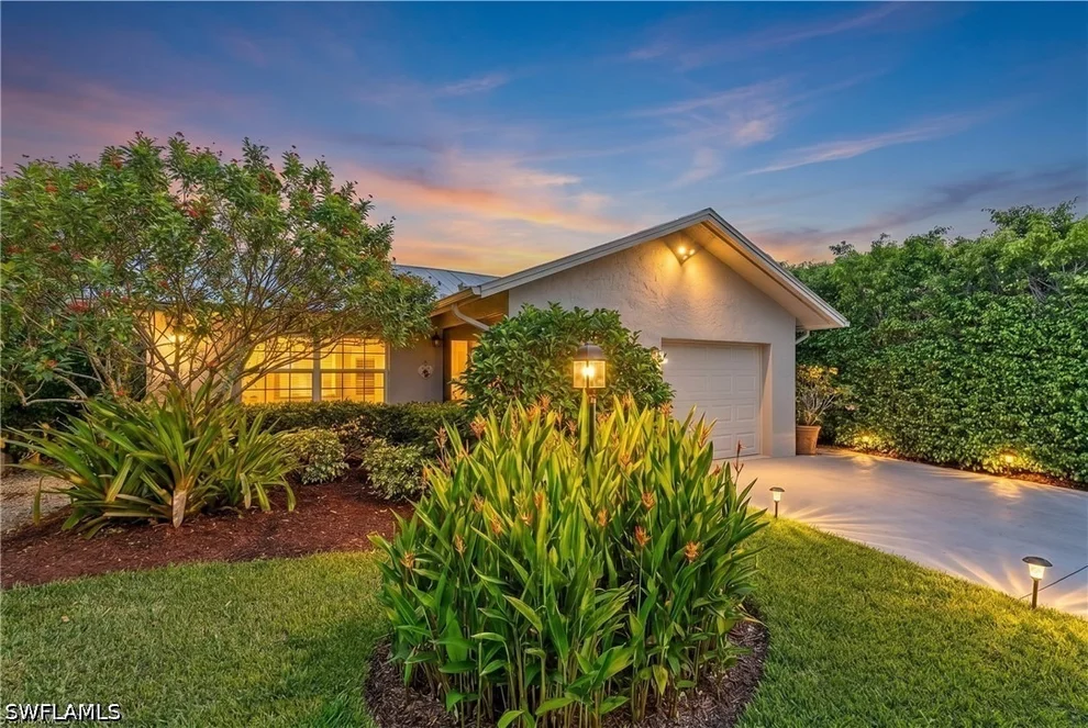Unit for sale at 715 96th Avenue N, Naples, FL 34108