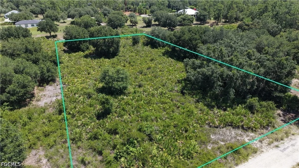 Unit for sale at 7834 22nd Place, Labelle, FL 33935