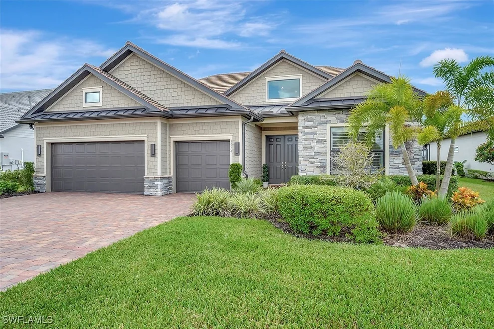 Unit for sale at 9574 Everglades Drive, Naples, FL 34120