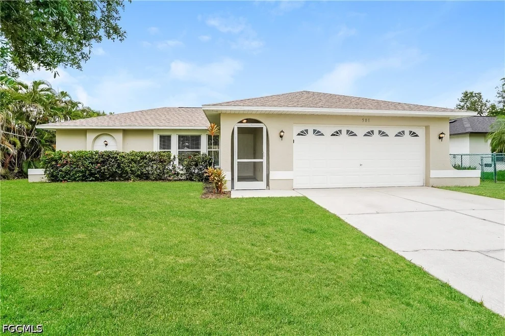 Unit for sale at 501 SE 17th Terrace, Cape Coral, FL 33990