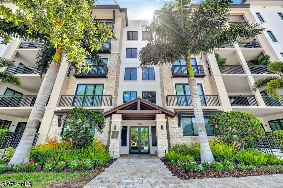Unit for sale at 1130 3RD Avenue S, Naples, FL 34102