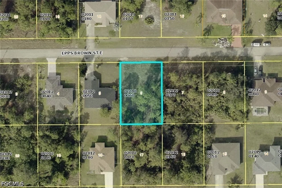 Unit for sale at 712 Epps Brown Street E, Lehigh Acres, FL 33974