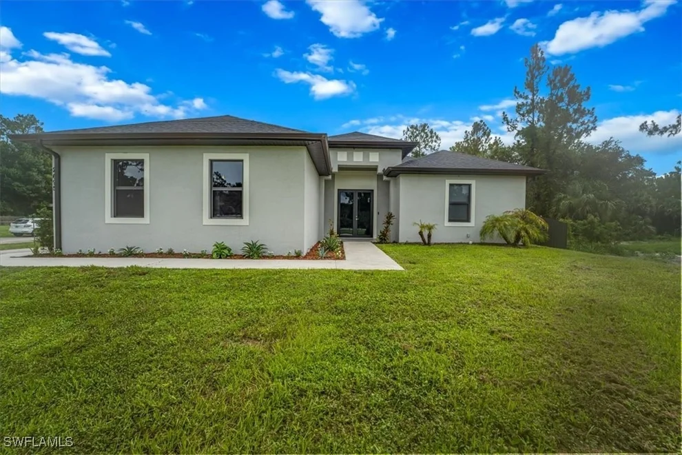 Unit for sale at 2695 10th Avenue SE, Naples, FL 34117
