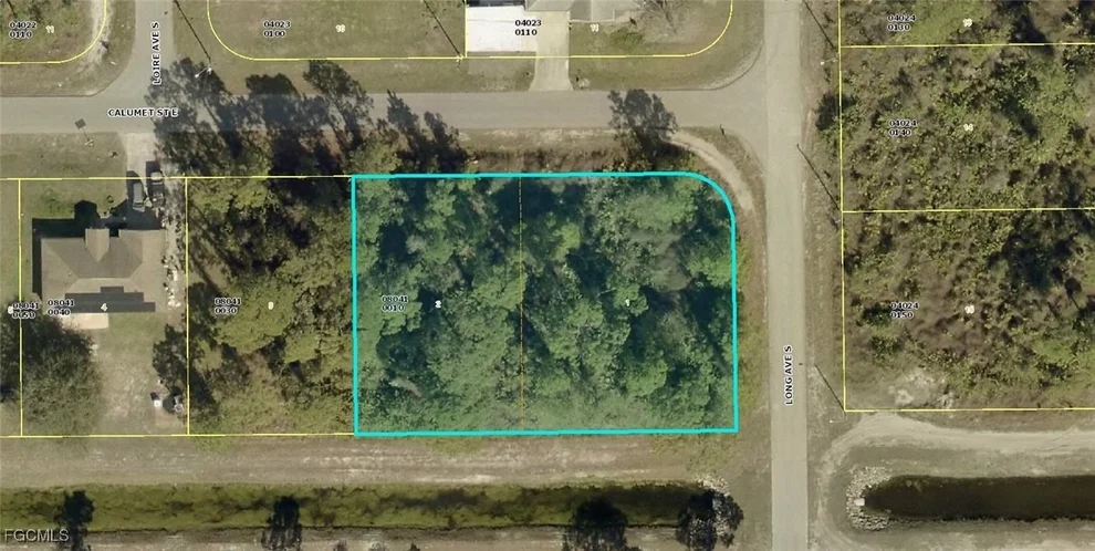 Unit for sale at 870 AND 872 Calumet Street E, Lehigh Acres, FL 33974