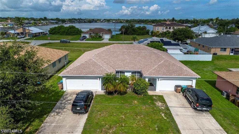 Unit for sale at 516-518 SE 5th Place, Cape Coral, FL 33990