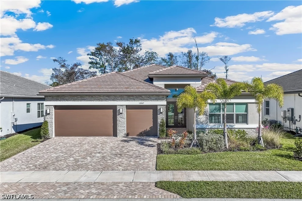 Unit for sale at 12047 Oleander Avenue, Naples, FL 34120