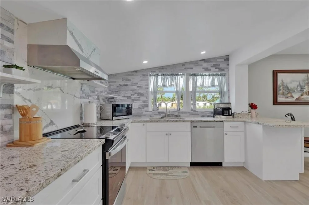 Unit for sale at 829 107th Avenue N, Naples, FL 34108