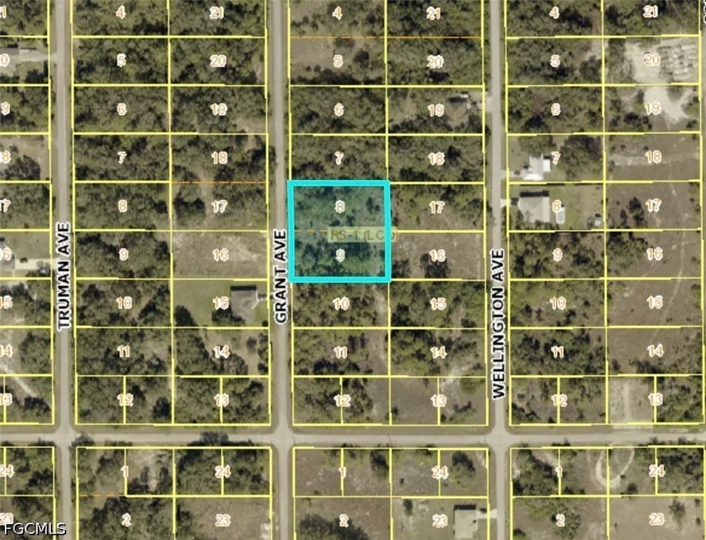 Unit for sale at 1908 Grant Avenue, Lehigh Acres, FL 33972