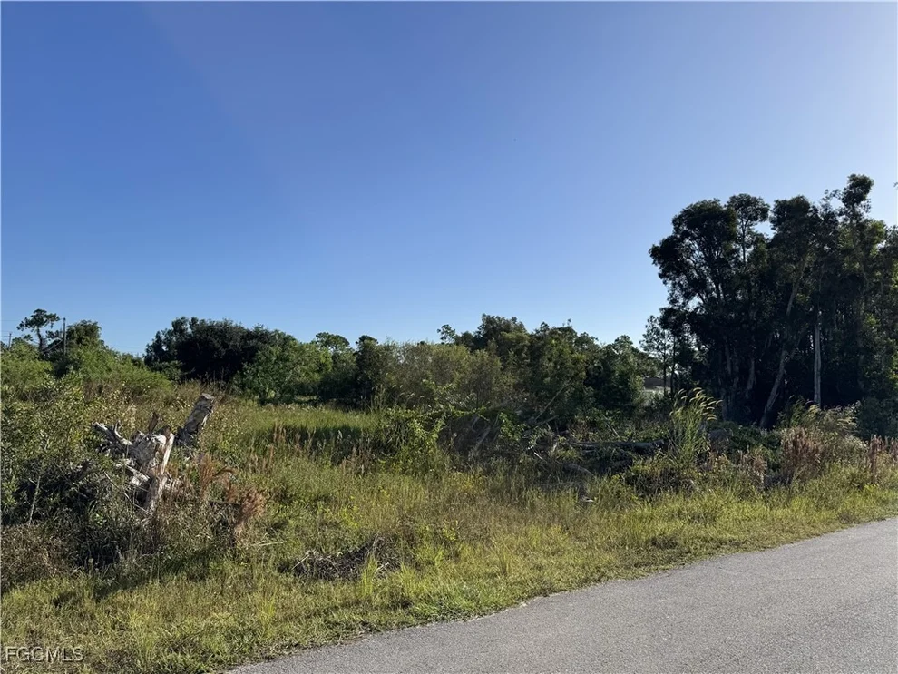 Unit for sale at 4804/4806 30th Street SW, Lehigh Acres, FL 33973