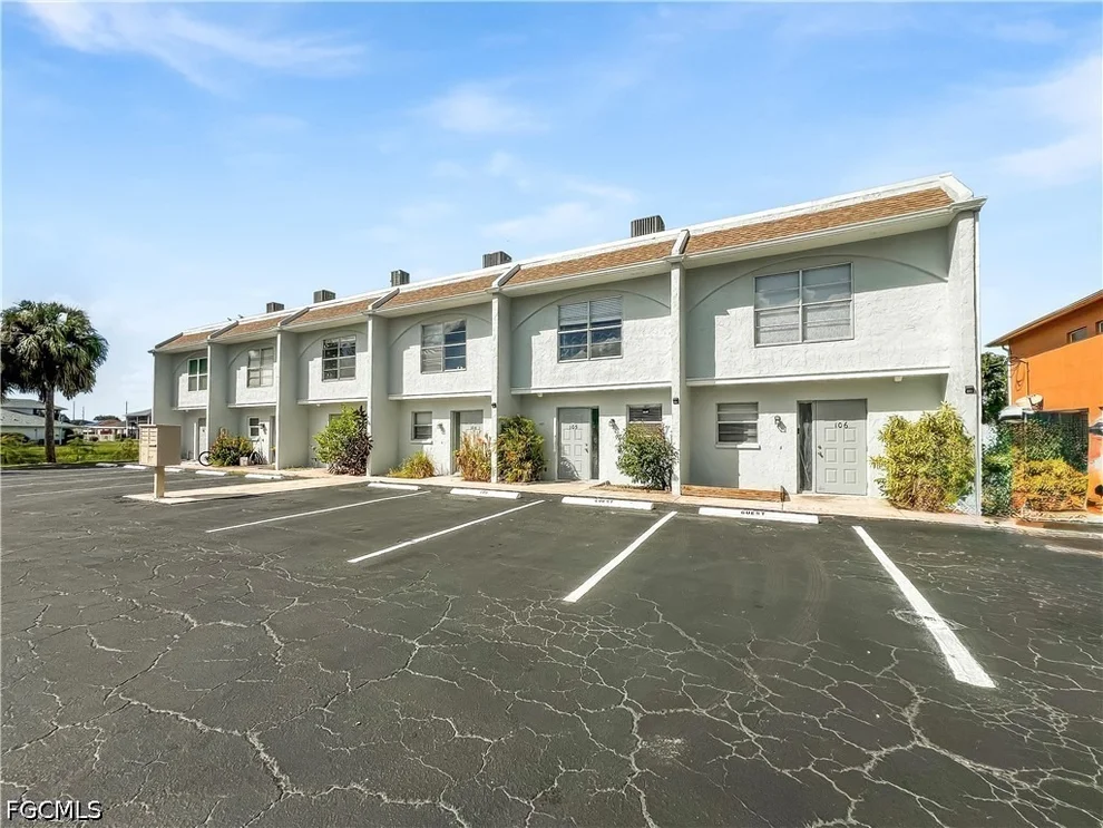 Unit for sale at 1123 SW 48th Terrace, Cape Coral, FL 33914