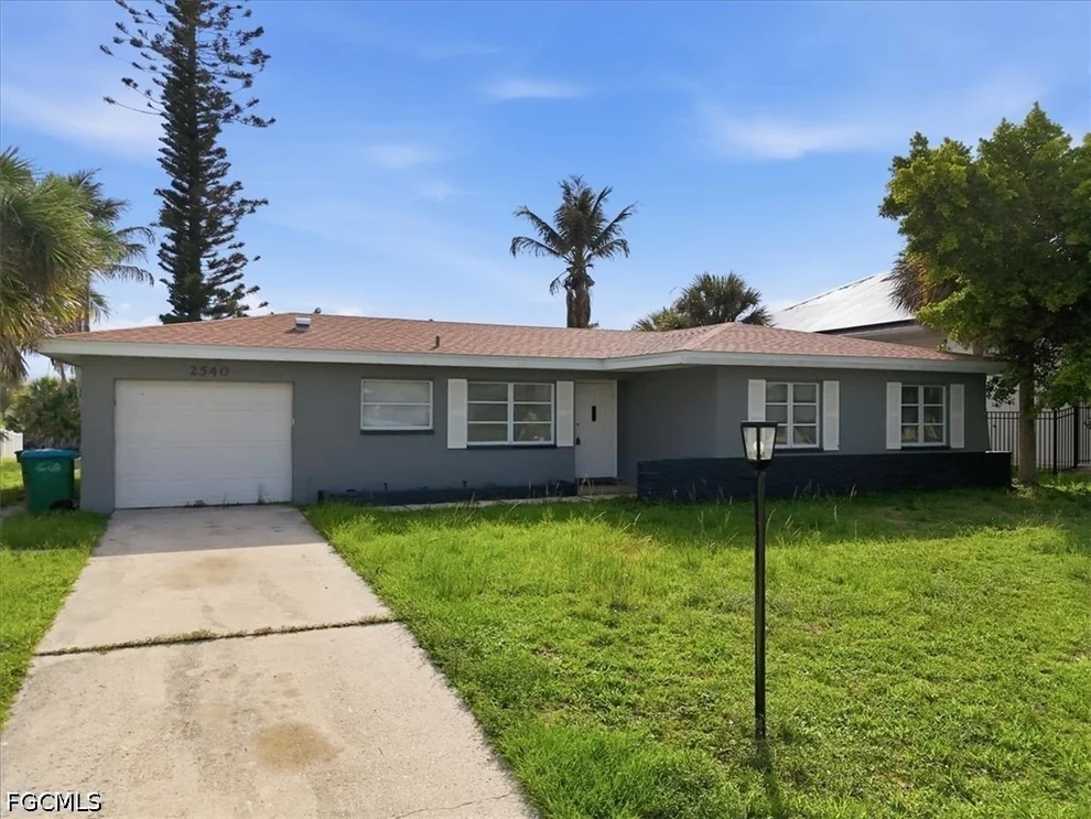 Unit for sale at 2540 SE 25th Avenue, Cape Coral, FL 33904