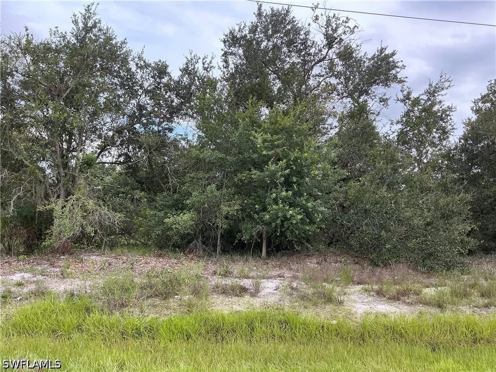 Unit for sale at 3102 51st Street W, Lehigh Acres, FL 33971