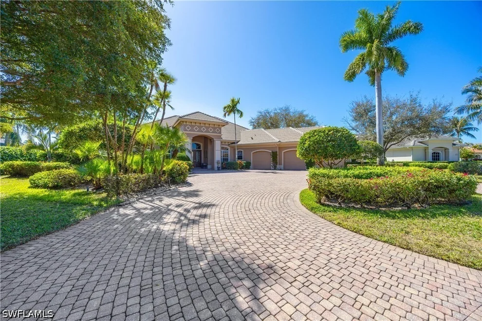 Unit for sale at 1687 Persimmon Drive, Naples, FL 34109