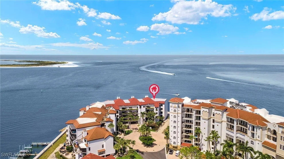 Unit for sale at 625 La Peninsula Boulevard, Naples, FL 34113