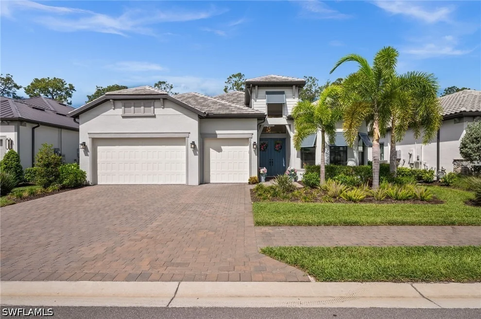 Unit for sale at 16201 Verilyn Circle, Naples, FL 34110