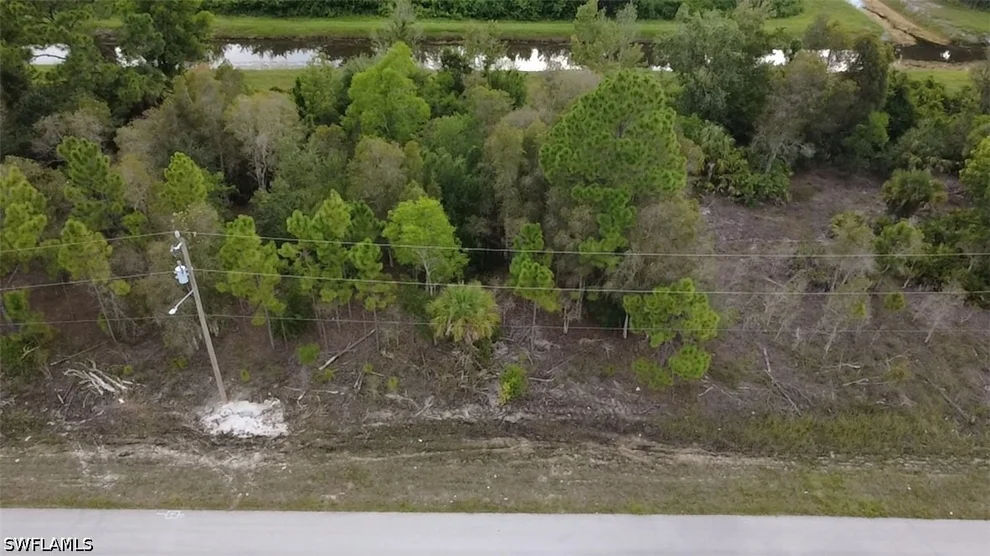 Unit for sale at 911 Foxdale Avenue, Lehigh Acres, FL 33974
