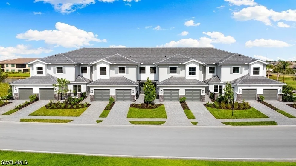 Unit for sale at 15352 Giardino Drive, Naples, FL 34114