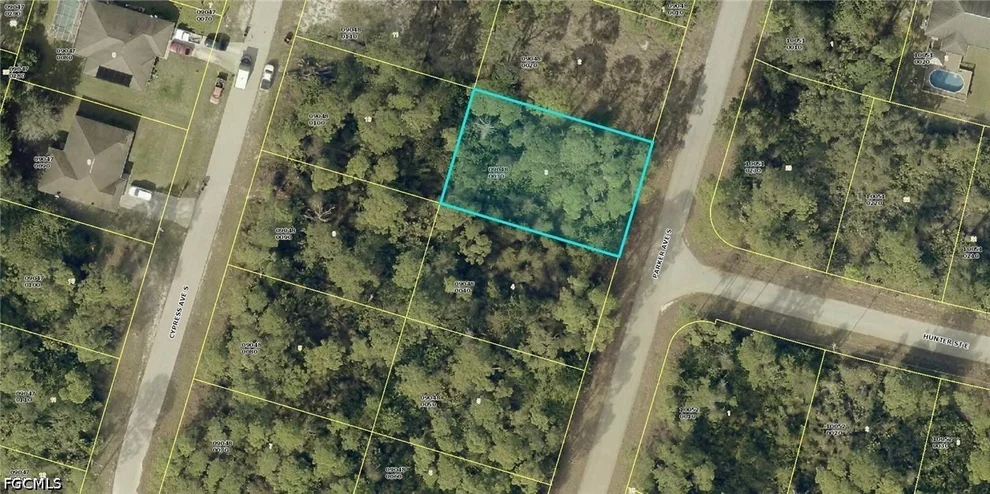 Unit for sale at 570 Parker Avenue S, Lehigh Acres, FL 33974