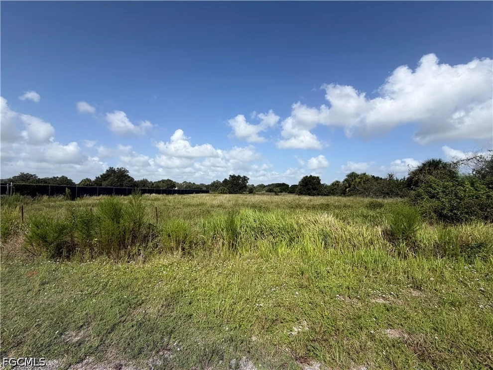 Unit for sale at 570 N Fronda Street, Clewiston, FL 33440