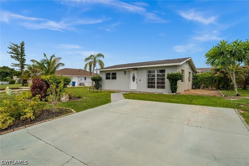Unit for sale at 7262 Buchanan Road, Fort Myers, FL 33967