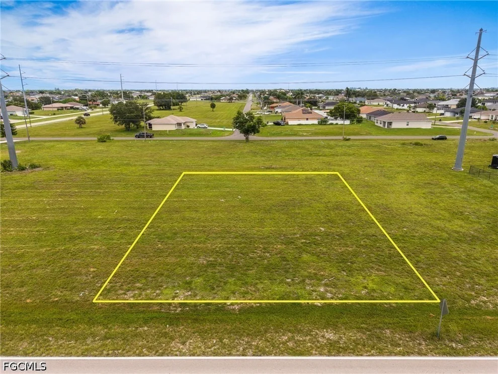 Unit for sale at 711 El Dorado Boulevard N, Cape Coral, FL 33993