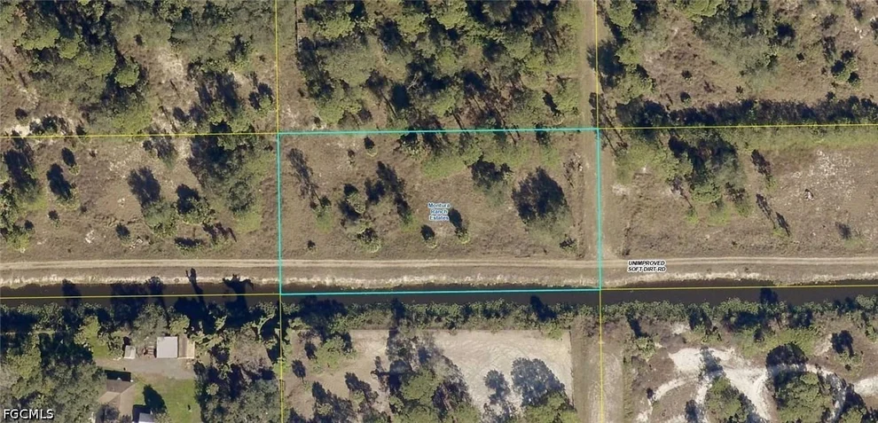 Unit for sale at 380 S Lindero Street, Clewiston, FL 33440