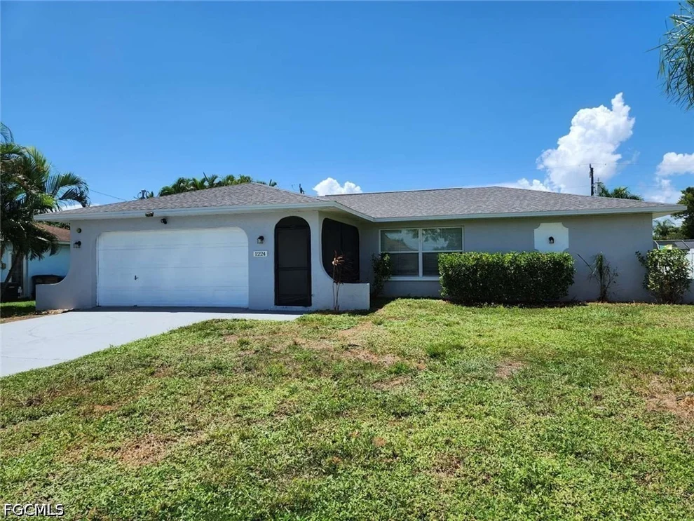 Unit for sale at 1224 SE 22nd Place, Cape Coral, FL 33990