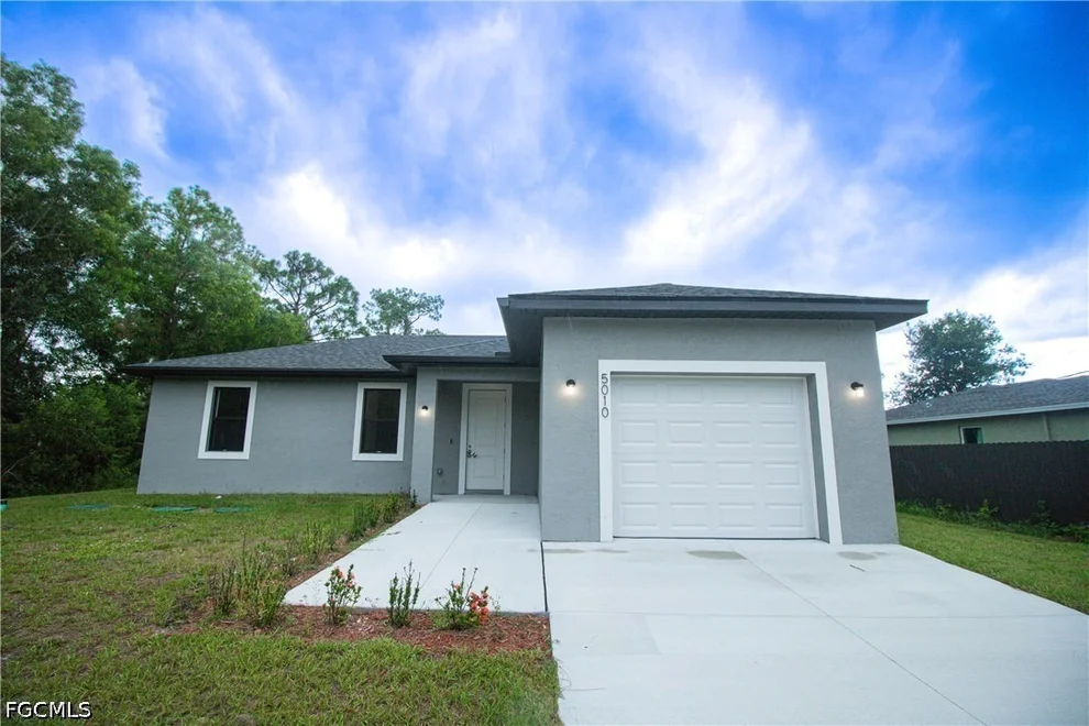 Unit for sale at 5010 Day Lane, Labelle, FL 33935