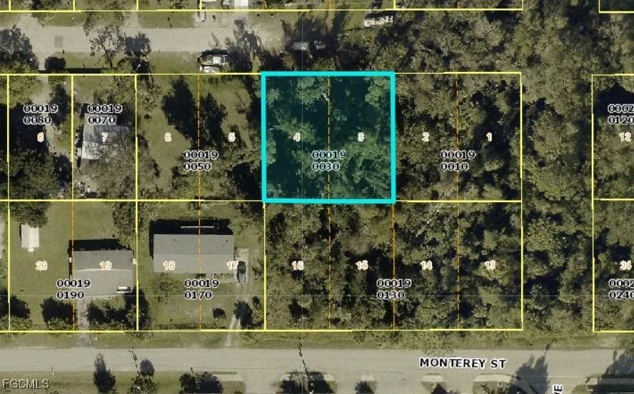 Unit for sale at 437 Santa Cruz Street, North Fort Myers, FL 33903