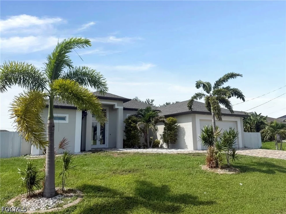Unit for sale at 433 NW 1st Street, Cape Coral, FL 33993