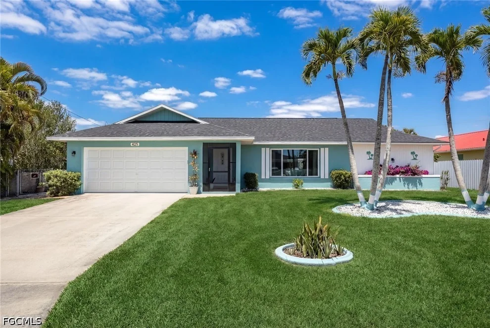 Unit for sale at 425 SW 43rd Lane, Cape Coral, FL 33914