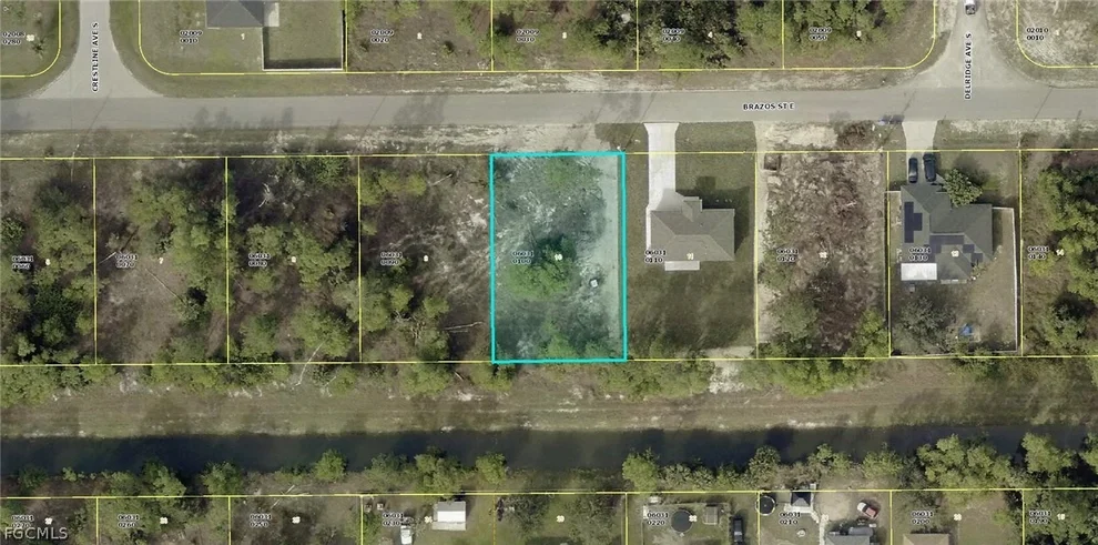 Unit for sale at 746 Brazos Street E, Lehigh Acres, FL 33974
