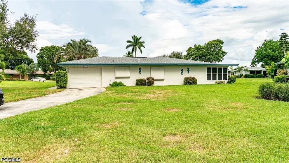Unit for sale at 5541 Westwind Lane, Fort Myers, FL 33919