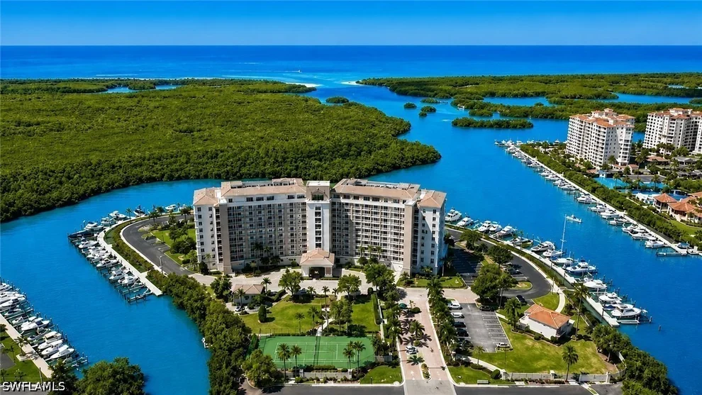 Photo of 13105 Vanderbilt Drive, Naples, FL 34110