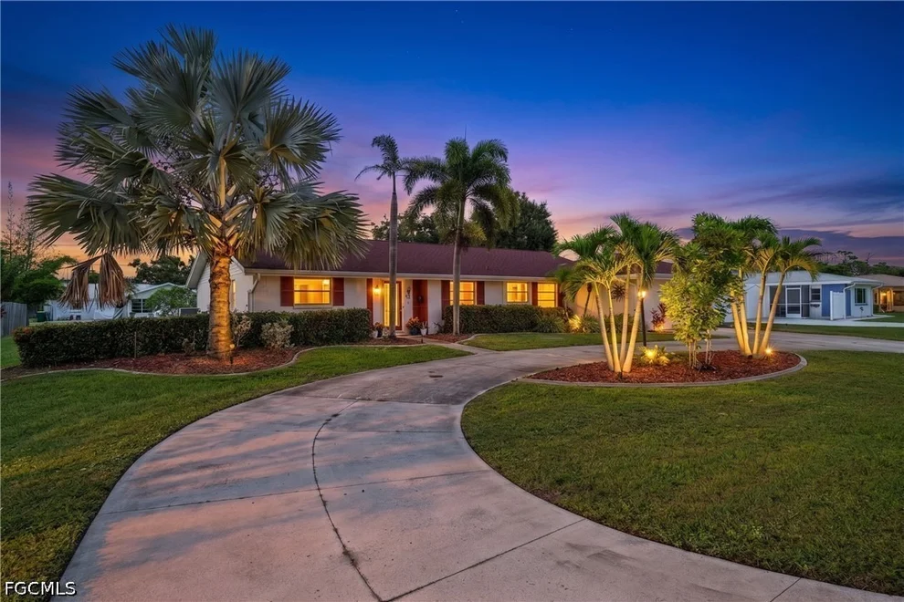 Unit for sale at 22112 Bronxville Avenue, Port Charlotte, FL 33952