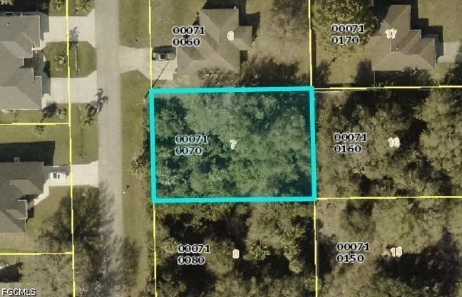 Unit for sale at 6020 Latimer Avenue, Fort Myers, FL 33905