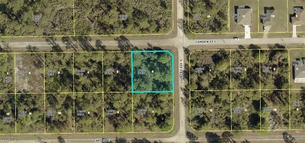 Unit for sale at 1026 Camden Street E, Lehigh Acres, FL 33974