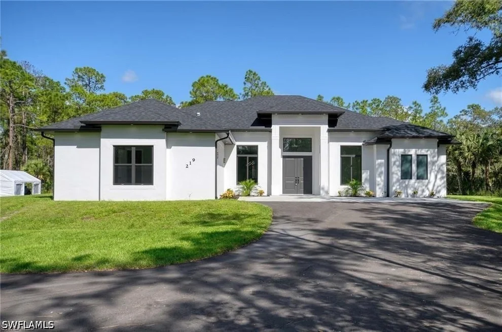 Unit for sale at 219 33rd Avenue NW, Naples, FL 34120