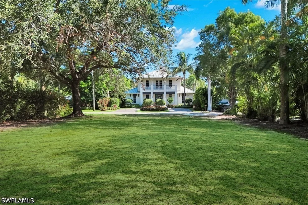 Unit for sale at 760 1st Avenue N, Naples, FL 34102