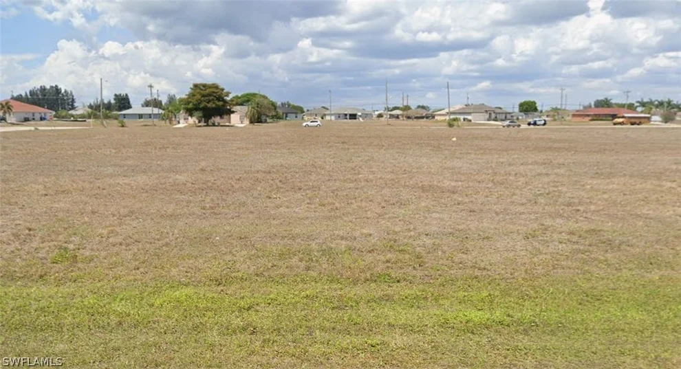 Unit for sale at 605 NE 15th Terrace, Cape Coral, FL 33909