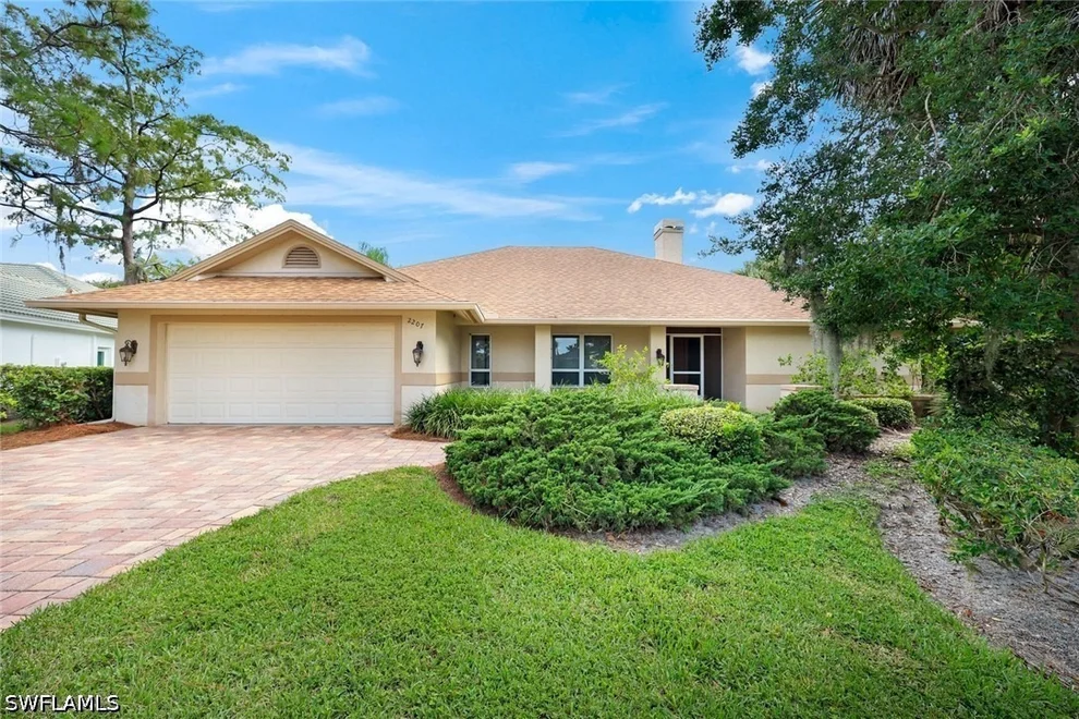 Unit for sale at 2207 Imperial Golf Co Boulevard, Naples, FL 34110