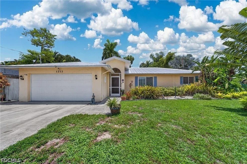 Unit for sale at 1212 SE 15th Street, Cape Coral, FL 33990