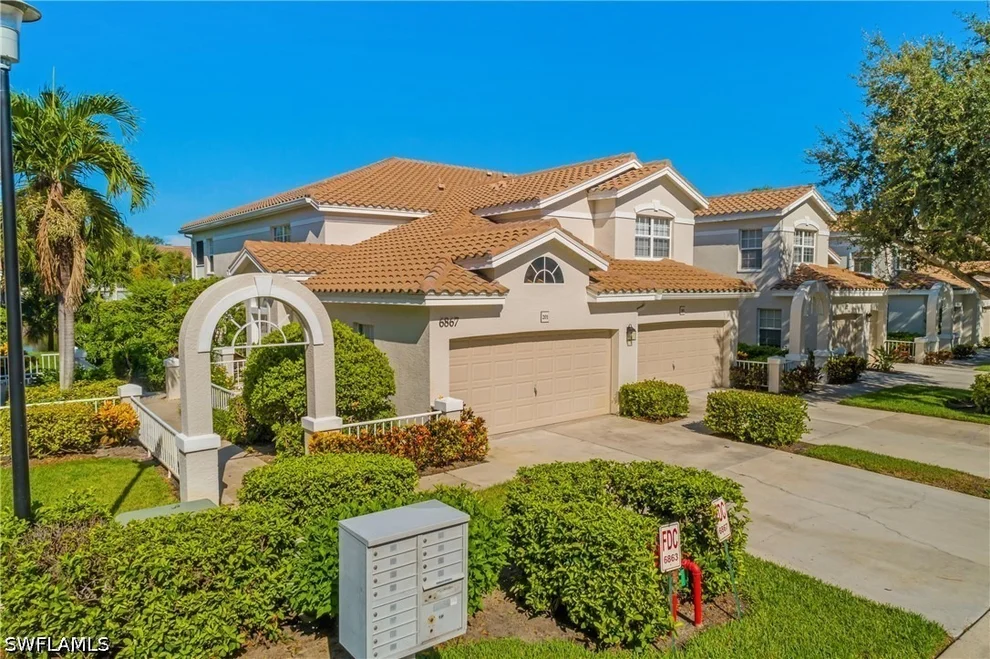 Unit for sale at 6867 Satinleaf Road S, Naples, FL 34109